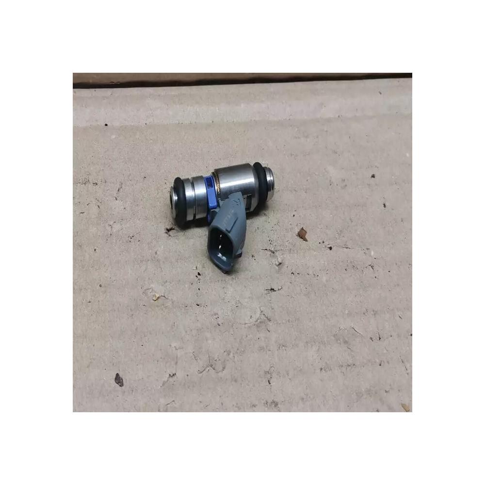 INJECTEUR SEAT LEON TOLEDO VW BORA ESSENCE 1.6 16V