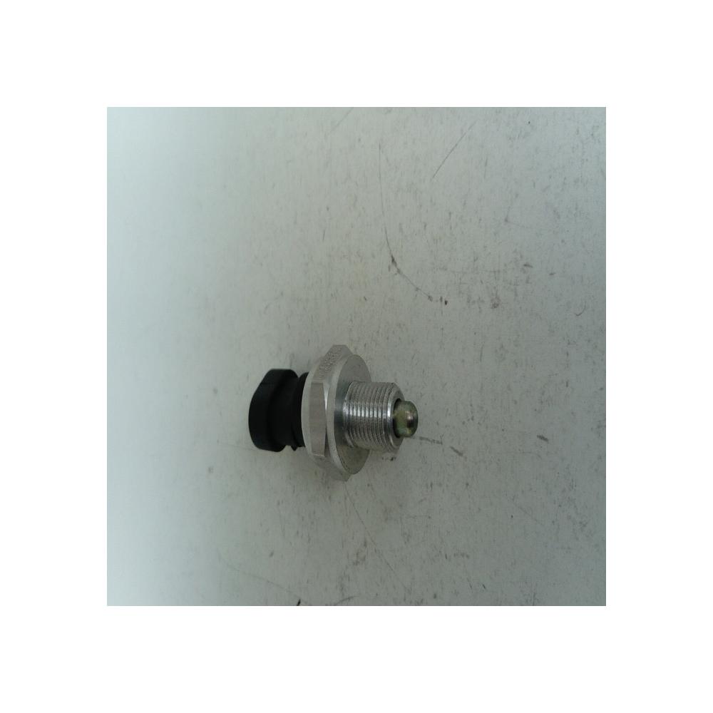 Interrupteur CONTACTEUR RECUL marche arrière OMEGA A SENATOR A 1239267 76109