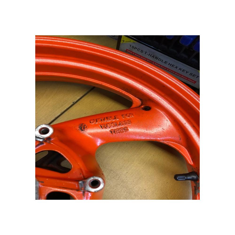 jante avant nu yamaha yzf 600 r thundercat  17x3,5 f-77 