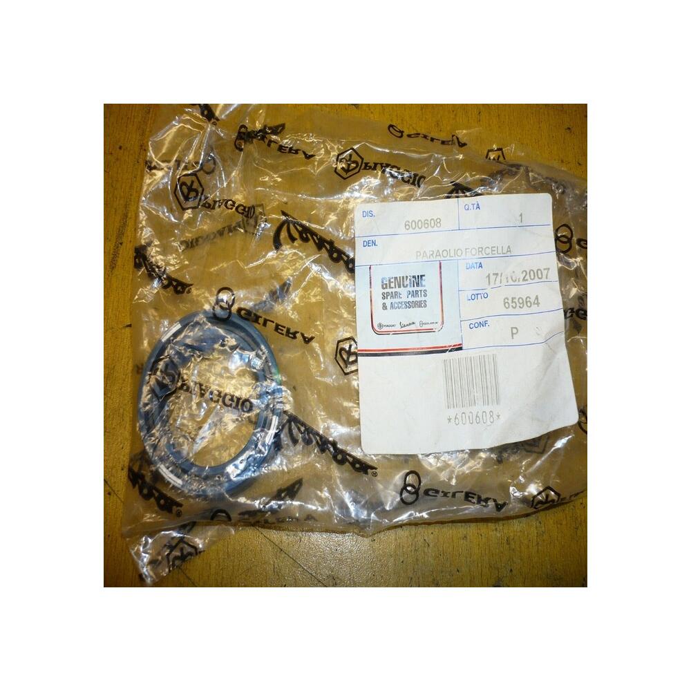 joint spy piaggio 35X48X11 x8 x9 x-evo bv beverly runner 50 125 200 600608
