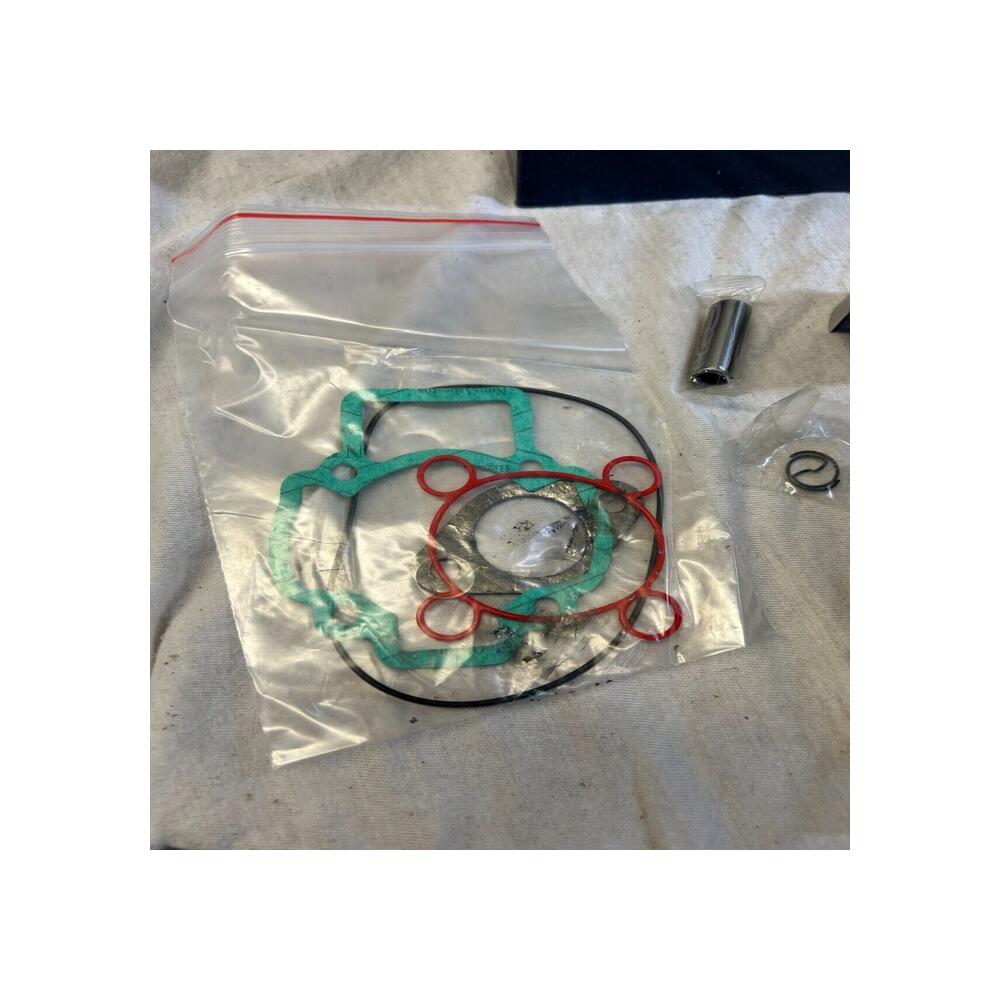 kit Haut Moteur rms 100080020 piaggio gilera  50 runner nrg mc2 zip sp 487793