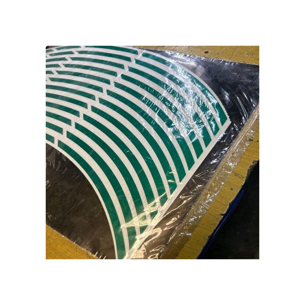 KIT liseret de jante vert avant + arrière mad 017981n