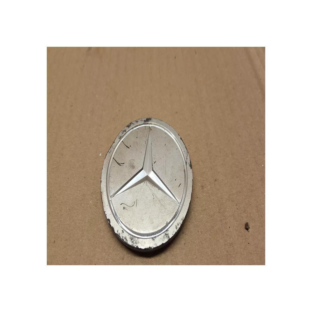 logo embleme insigne mercedes