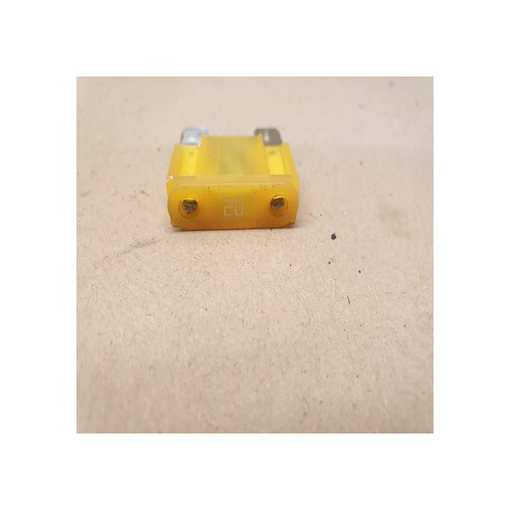 LOT DE 2  Maxi fusible 20A 32V jaune voiture automobile 2.9X3.5 CM