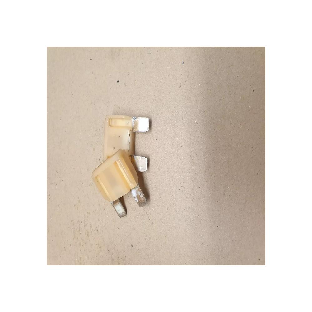 LOT DE 2  Maxi fusible 80A 32V jaune voiture automobile 2.9X3.5 CM