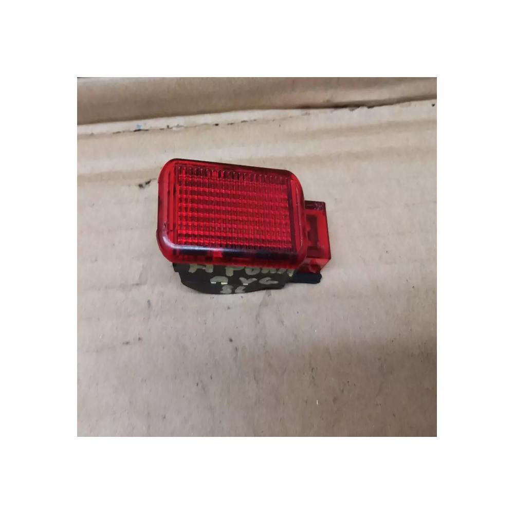 LUMIERE ECLAIRAGE PORTE ROUGE  AUDI A6 C7