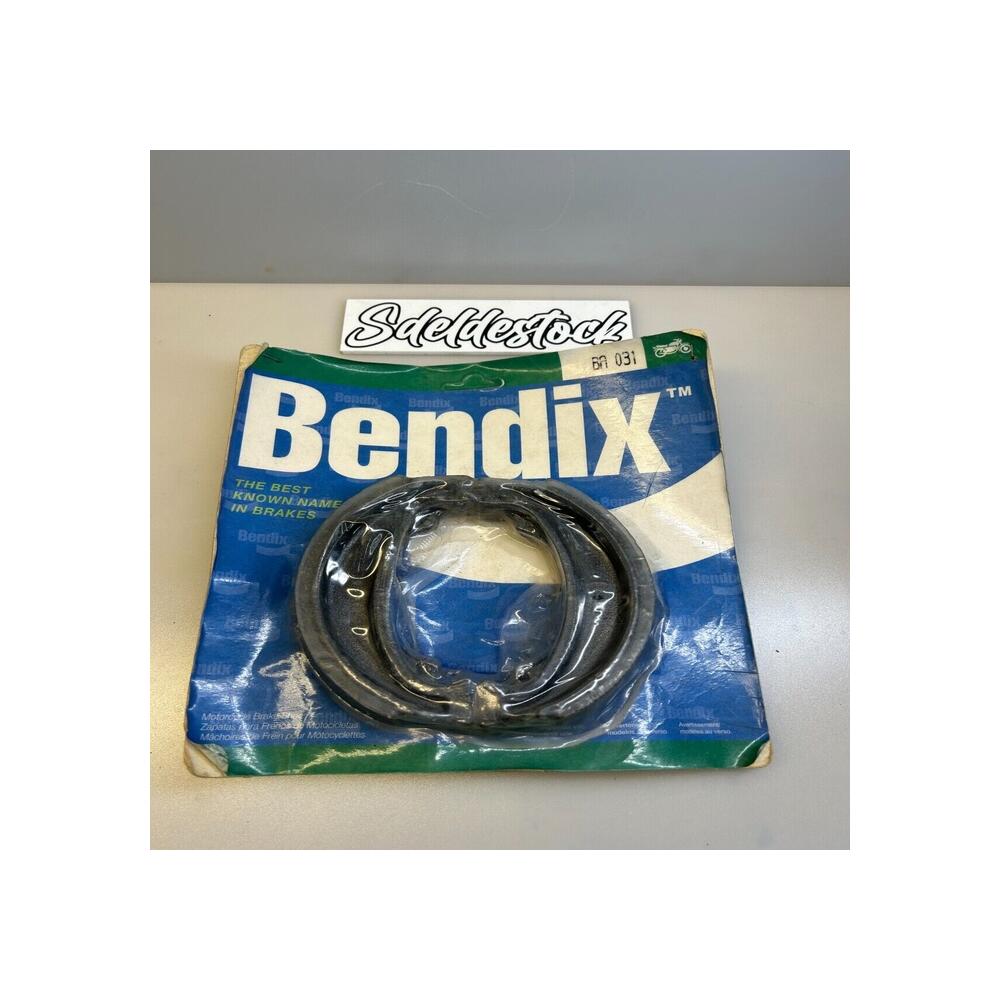 machoires frein av bendix ba 031 honda cr 125 r 79 81 cr 250 rz ra 79 80 xr 500