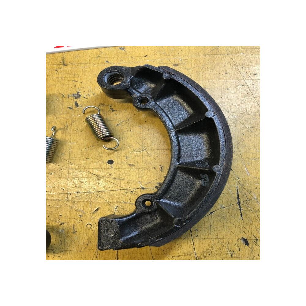 machoires frein sbs 2027 honda cb 650 c cb 750 four k kz sc 43120-393-003