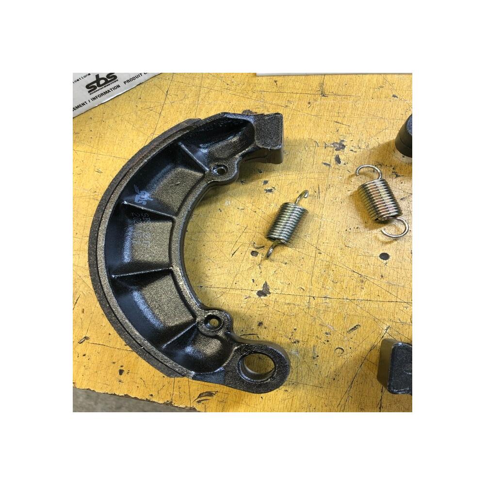 machoires frein sbs 2027 honda cb 650 c cb 750 four k kz sc 43120-393-003