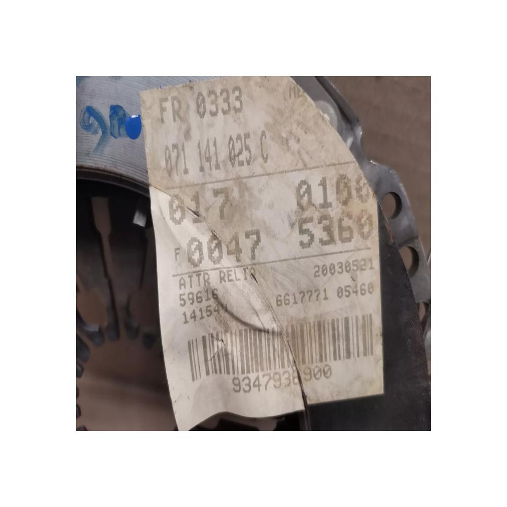 MECANISME  D'EMBRAYAGE VW BEETLE GOLF IV SEAT TOLEDO II 2.3 V5 REF 071141025C