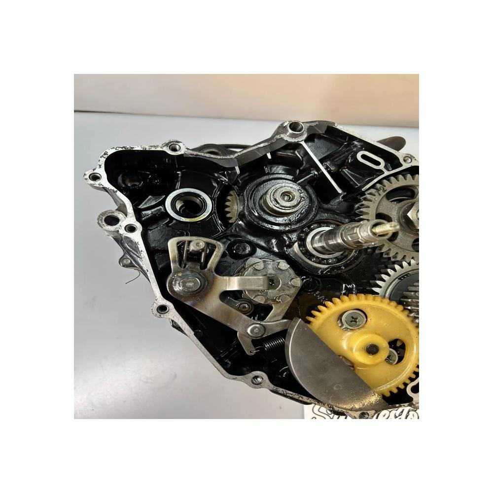 moteur boite vitesse e306e  5EK-15100-01  yamaha tw 125 2002 2004