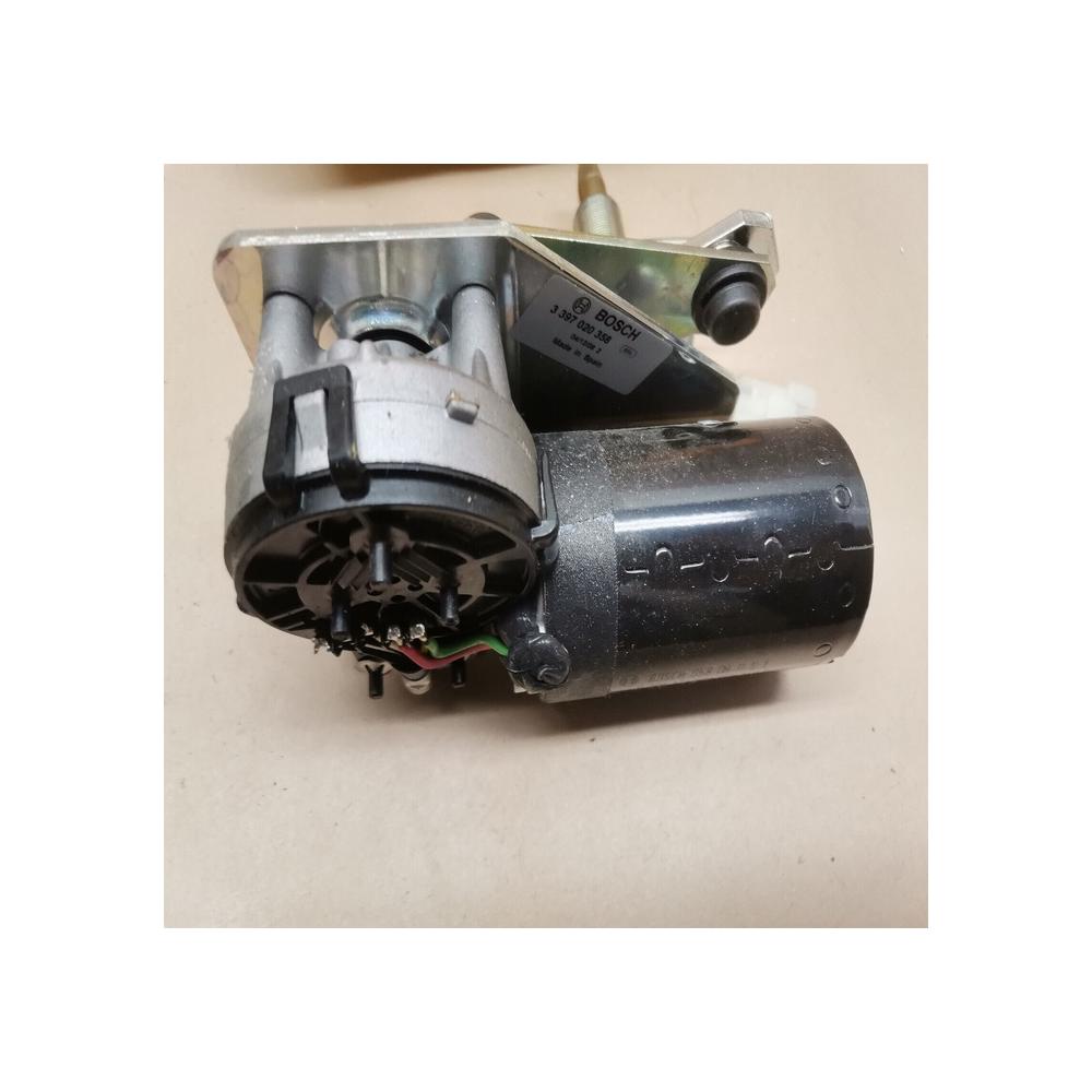 MOTEUR ESSUIE GLACE BOSCH CASE NEW HOLLAND  REF 3 397 020 358 3397020358