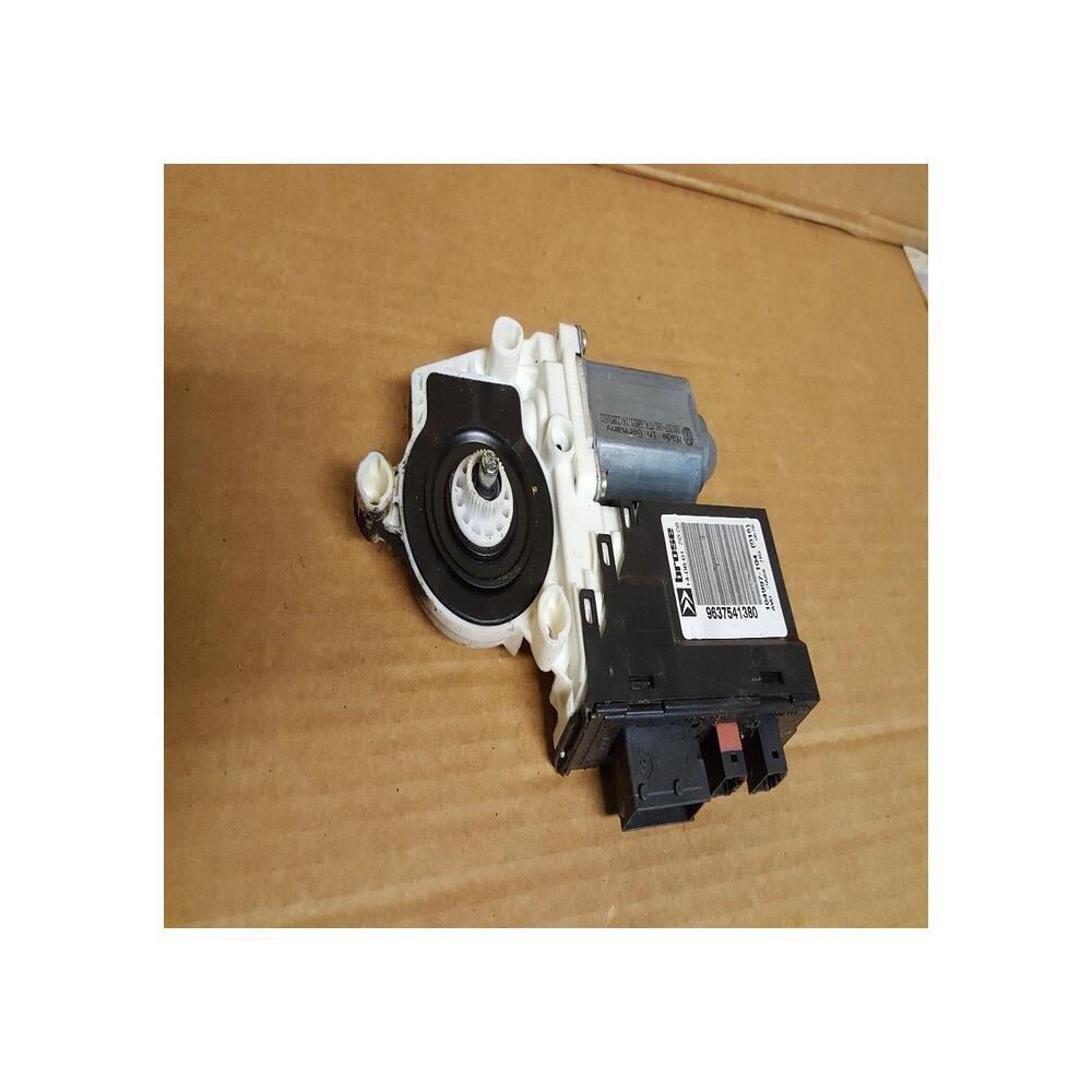 MOTEUR LEVE VITRE AVANT DROIT PASSAGER 9637541380 CITROEN C5 PHASE 1