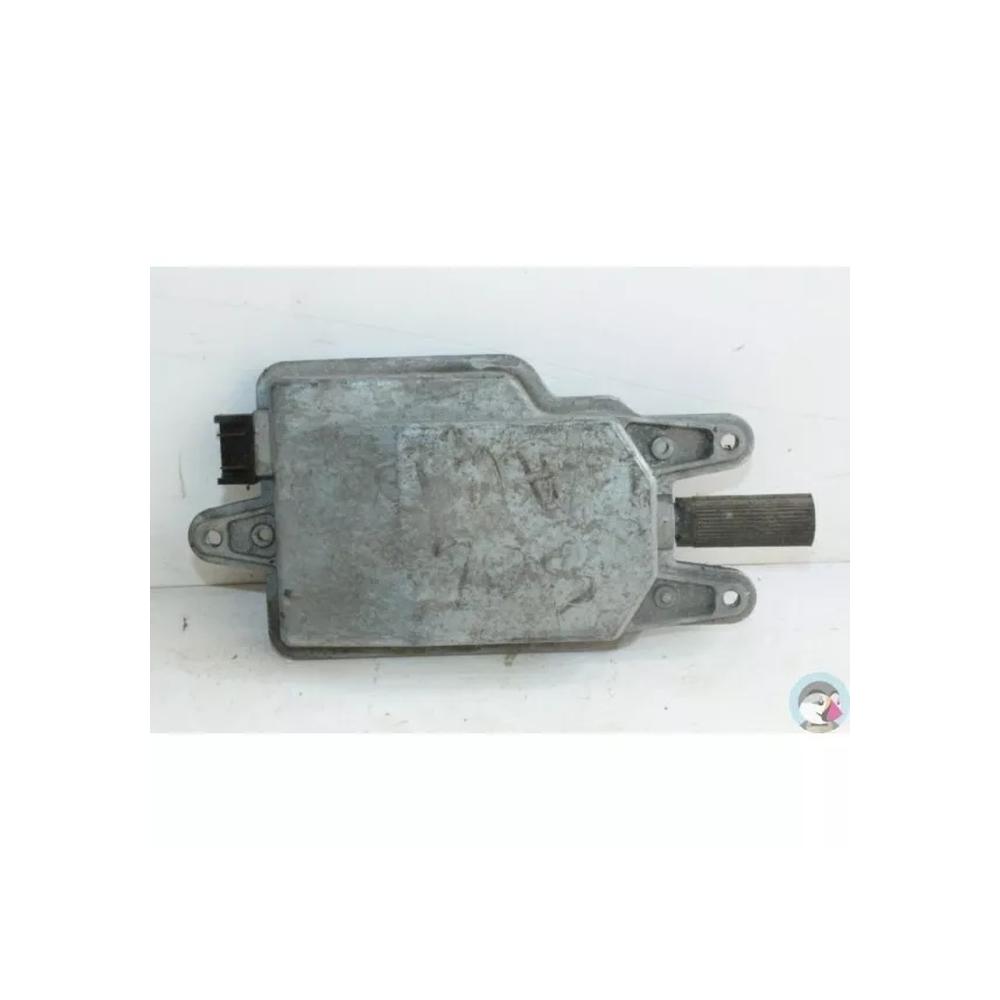 moteur leve vitre électrique avant droit passager PEUGEOT 504  n°92