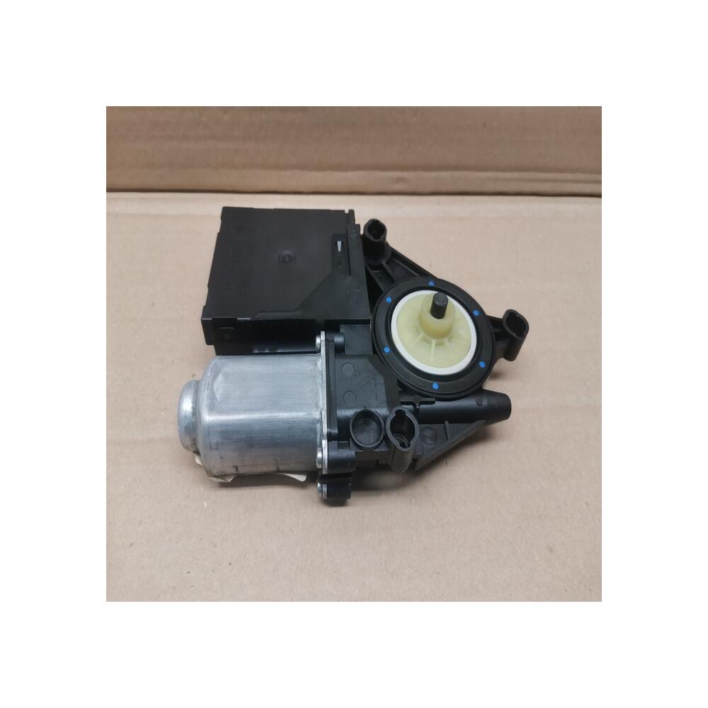 MOTEUR LEVE VITRE  ELECTRIQUE AVANT GAUCHE CONDUCTEUR VW GOLF 5 1K0959793D