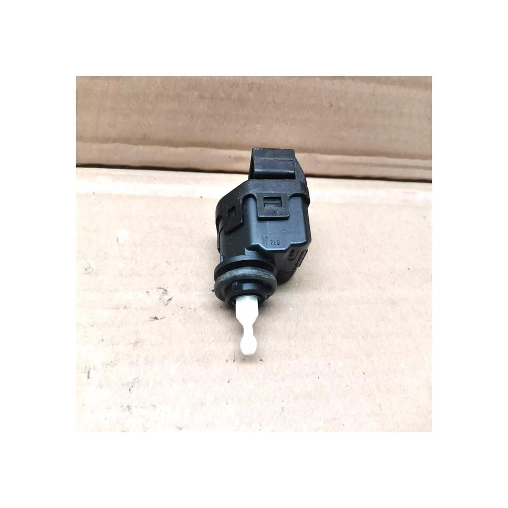 Moteur réglage de phare  pour VOLKSWAGEN Passat 5 B5 AUDI A3 A6 A8 3B0941295C