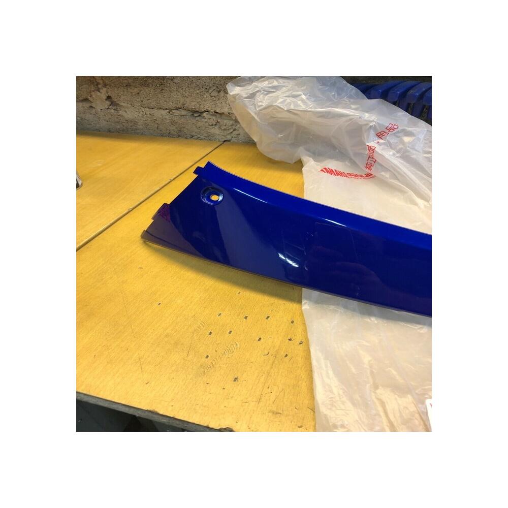 moulure repose pied gauche yamaha 4c6-f7482-00-pc NXC 125 2009 4P95 CYGNUS