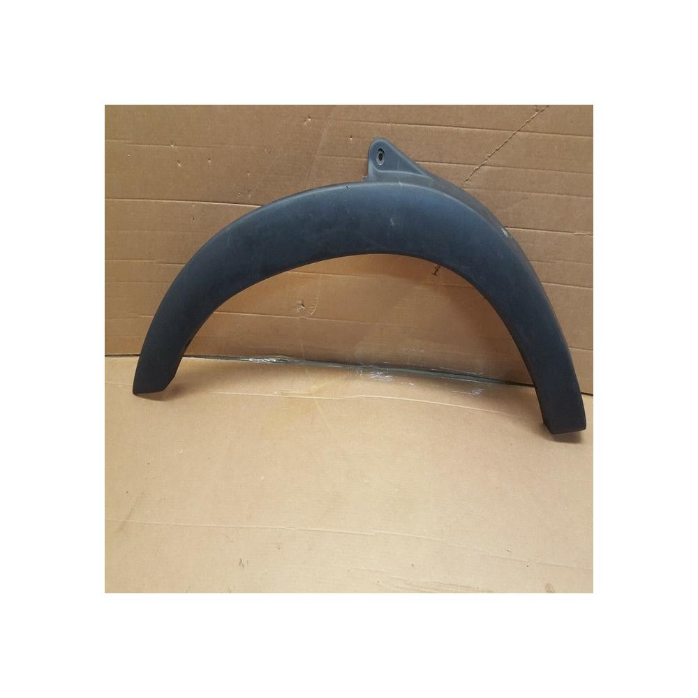 Opel Movano Renault Master 2 II Passage de Roue Moulure avant gauche 7701692570