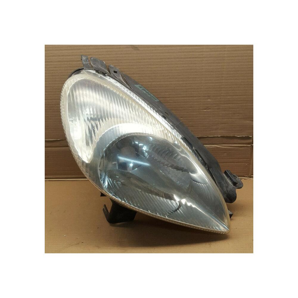 Optique Phare Avant Droit passager Citroen Xsara Picasso ref 9631494980