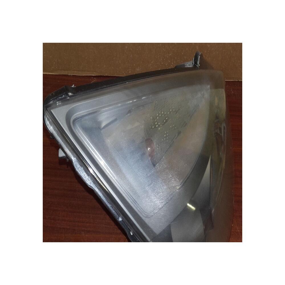 Optique phare feu avant principal droit passager RENAULT ESPACE 4 IV XENON