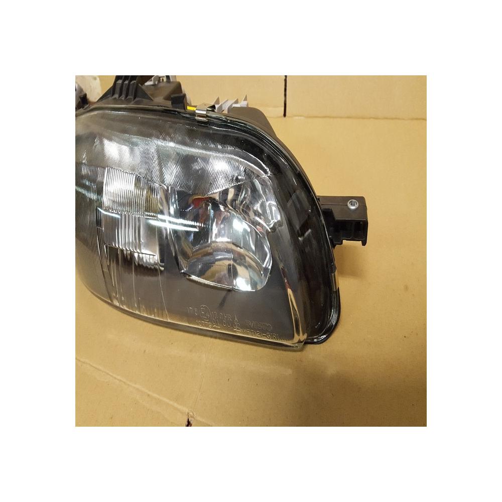 Optique PHARE Feu droit passager fiat bravo brava 085771 0318019014