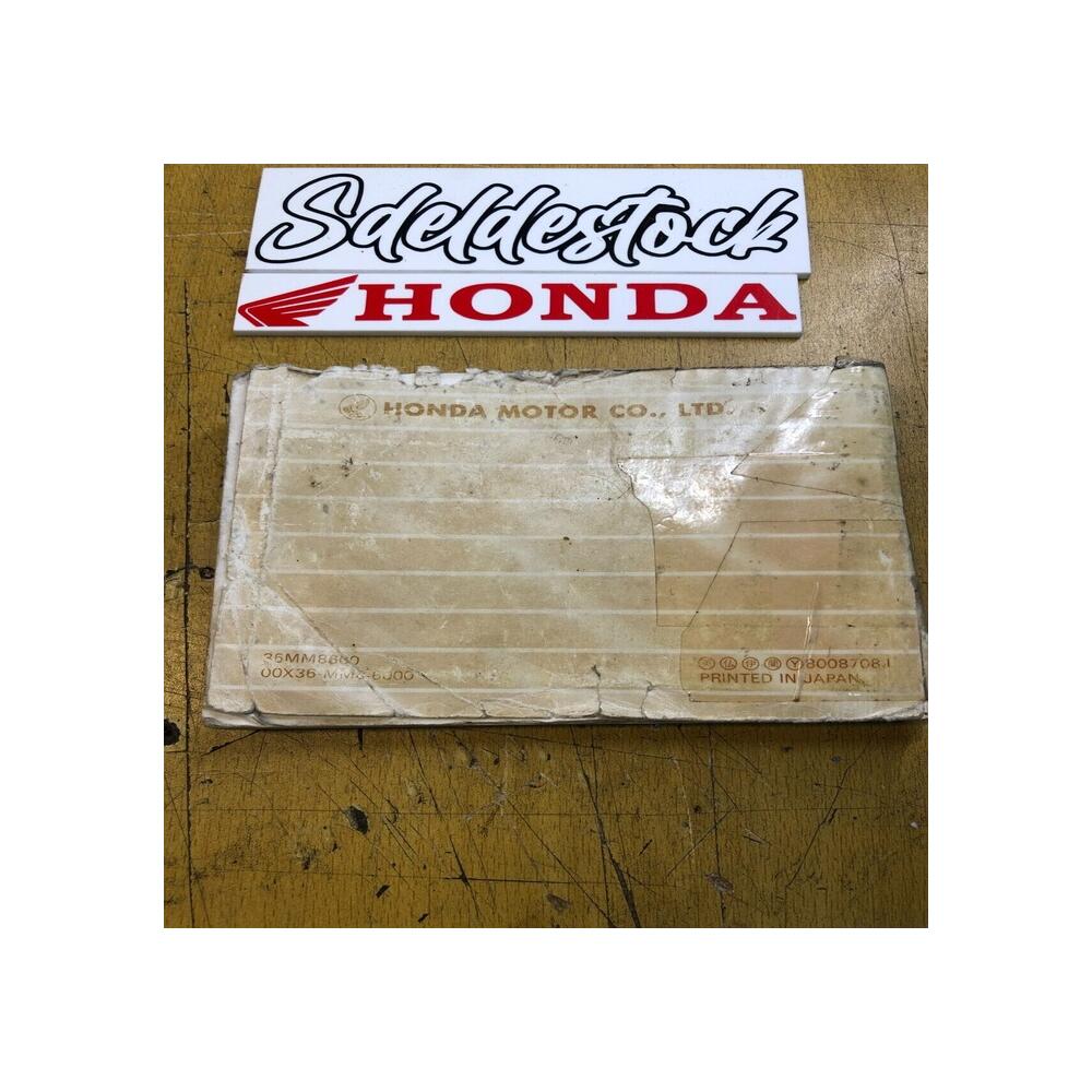 owner's manual manuel propriétaire instruktieboek honda vt 1100 c 1988 36MM8600