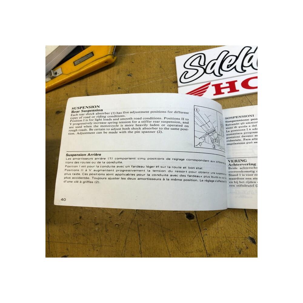 owner's manual manuel propriétaire instruktieboek honda vt 1100 c 1988 36MM8600