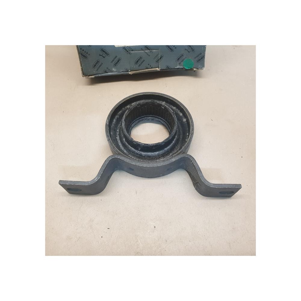 Palier Support Cardan Arbre De Transmission  AUDI A4 8D0521113B CORTECO 00096701