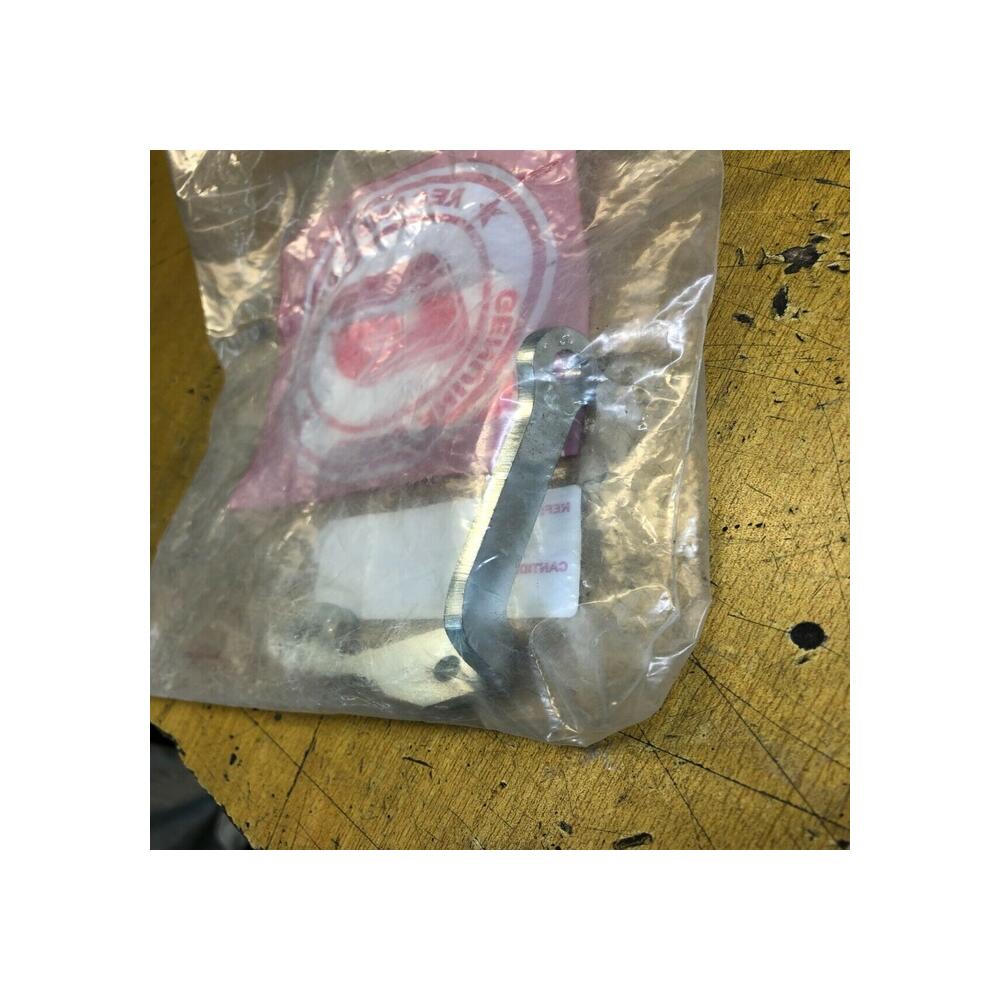 patte de fixation cylindre txt gas gas bit050410150