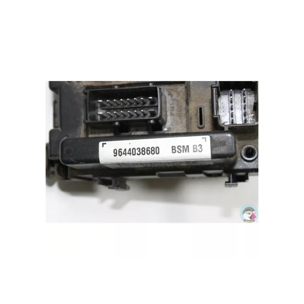PEUGEOT 406 phase 2 9644038680 n°7 boite à fusibles moteur d'occasion