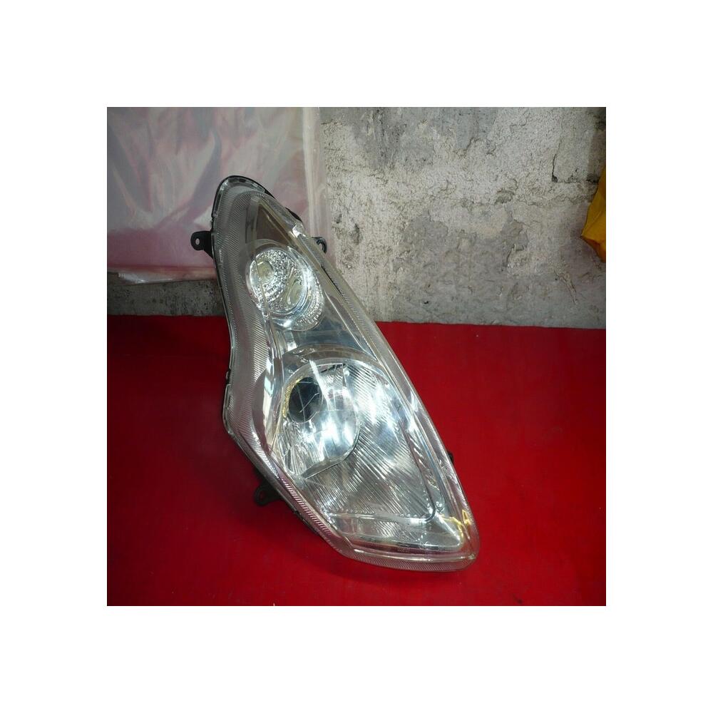 phare avant droit scooter Baotian BT125T-12 tanco 125