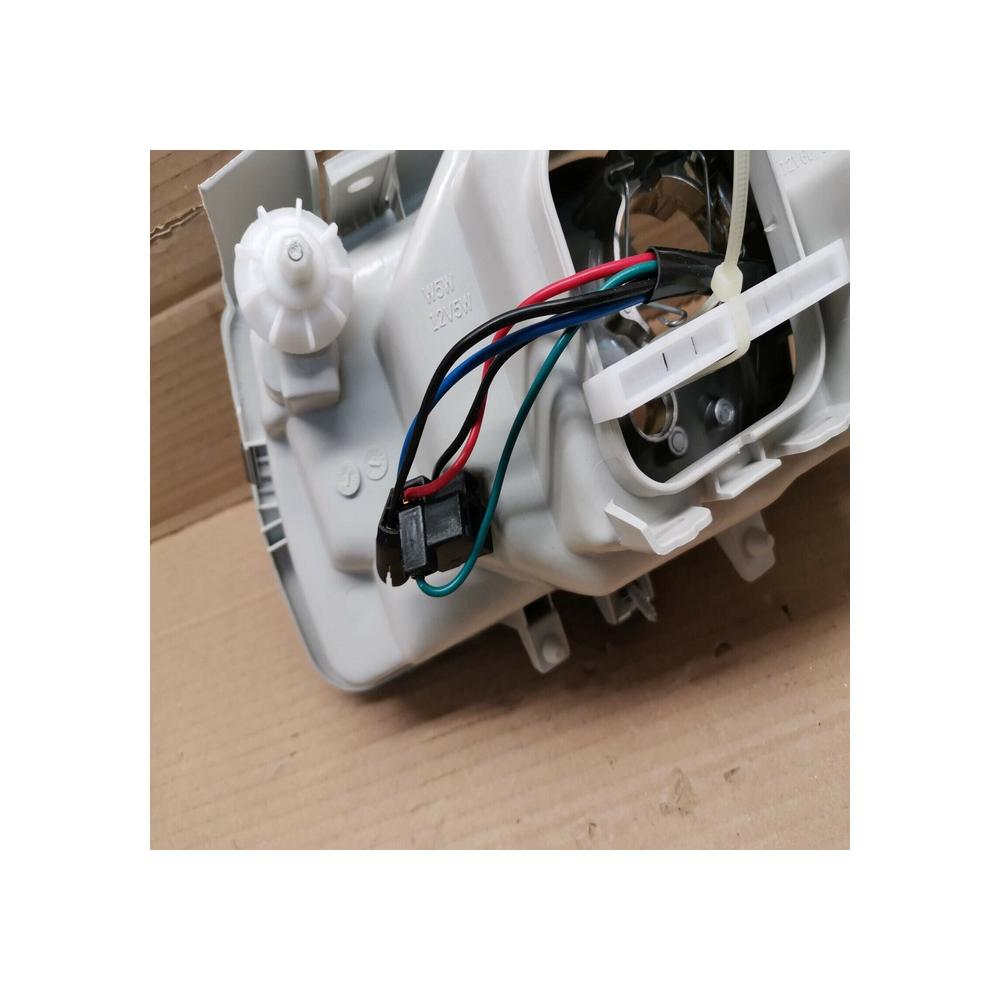 PHARE FEU AVANT PASSAGER DROIT OPTIQUE VW POLO 6N 95 a 99 REF 6N1941016