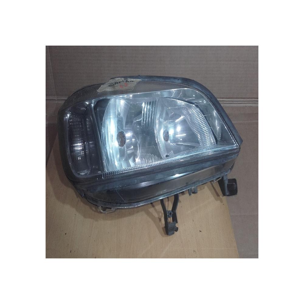 phare optique avant droit opel zafira A valeo 905 820 22 67716821