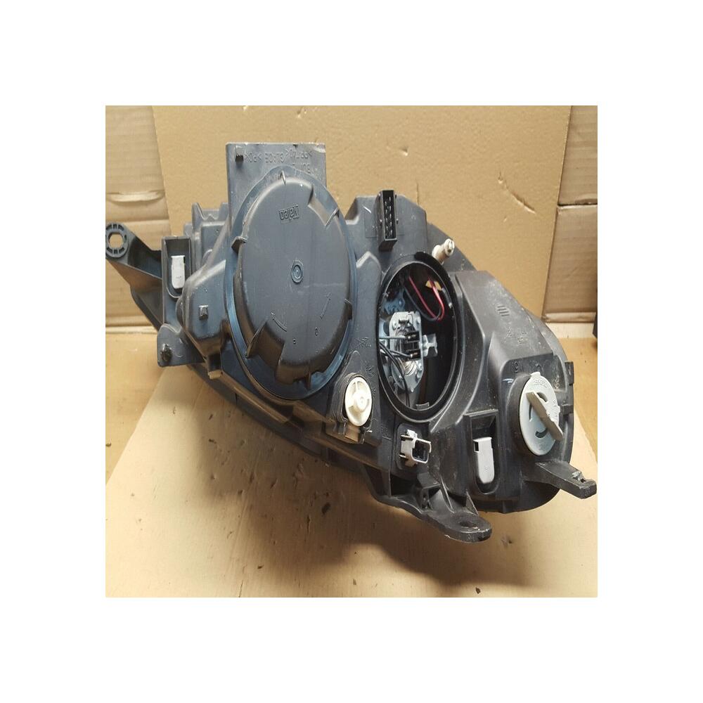 phare optique feu avant GAUCHE CONDUCTEUR Peugeot 807  valeo  89901994 6208F1
