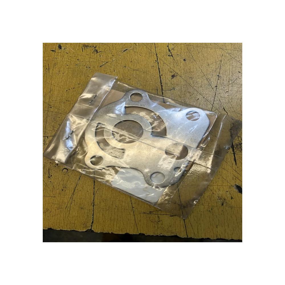 plaque extérieur pompe a eau kawasaki 67f-44323-00 F 75 TLRB F 80 100 hp