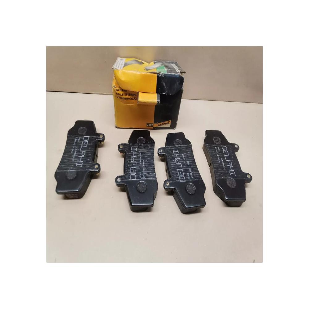 PLAQUETTES DE FREIN AVANT VOLVO 740 760 780 940 960