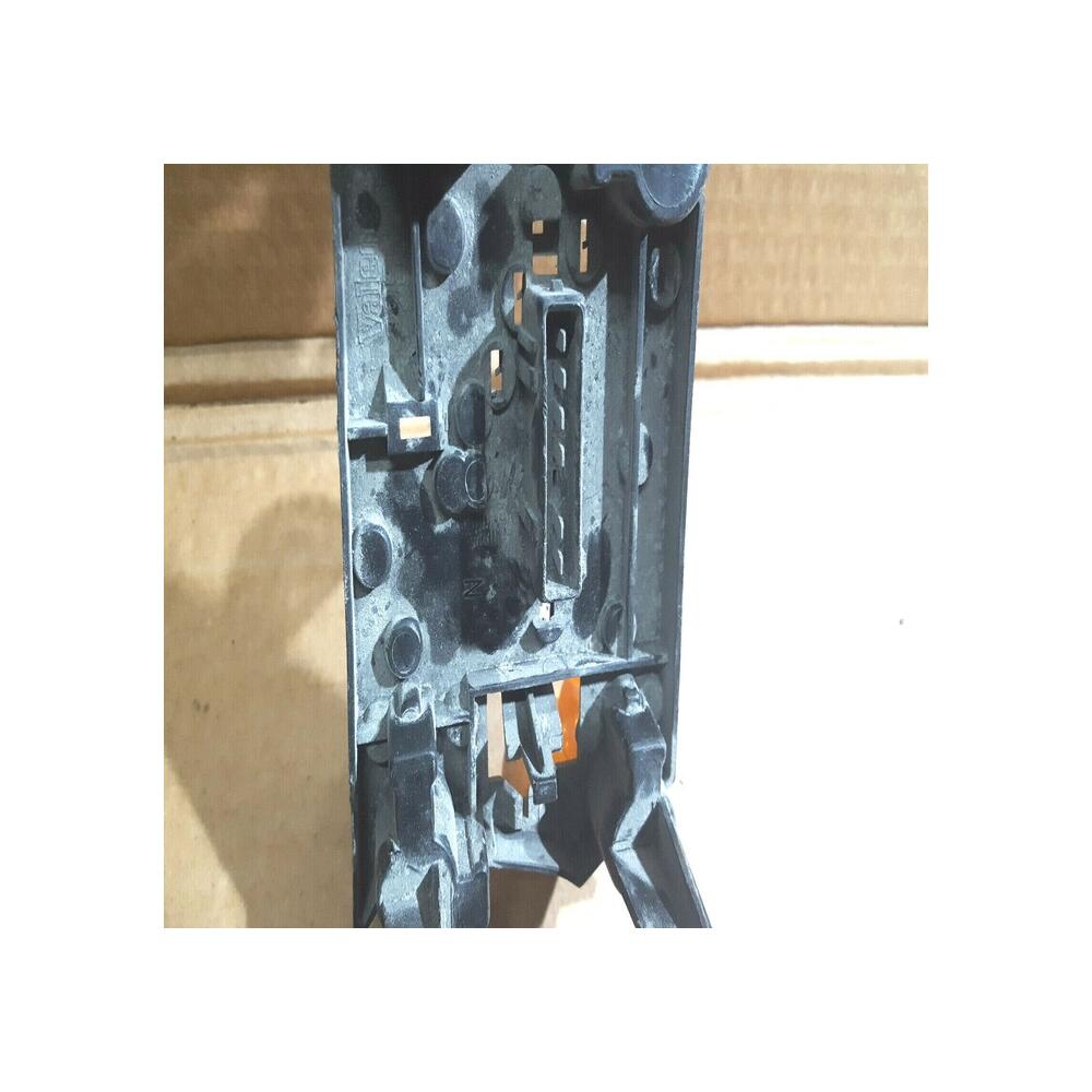 Platine Feu Porte Ampoule Lampe Arrière Droit  PEUGEOT 406 COUPE valeo 2289d