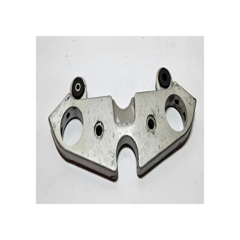 PLATINE FOURCHE SUPÉRIEURE SUZUKI GSE 500 GM51A