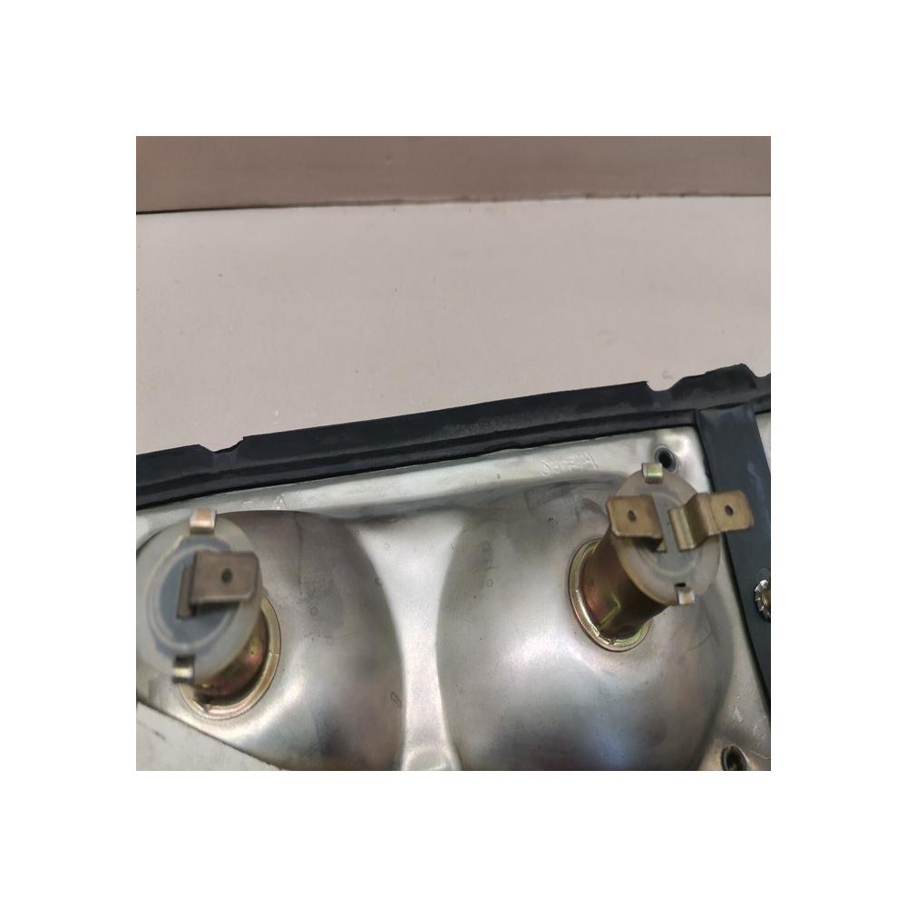 PLATINE PORTE AMPOULE ARRIERE GAUCHE RENAULT 16 R16 seima 617D