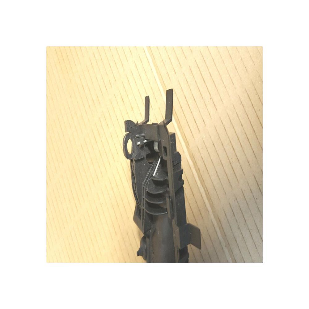 poignée intérieur de porte  arrière droit peugeot 405 break ref 91037102