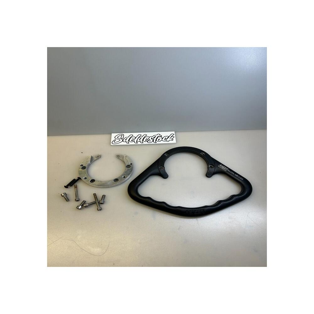 Poignée passager A-Sider Black Edition réservoir Triumph  MV Agusta aprilia