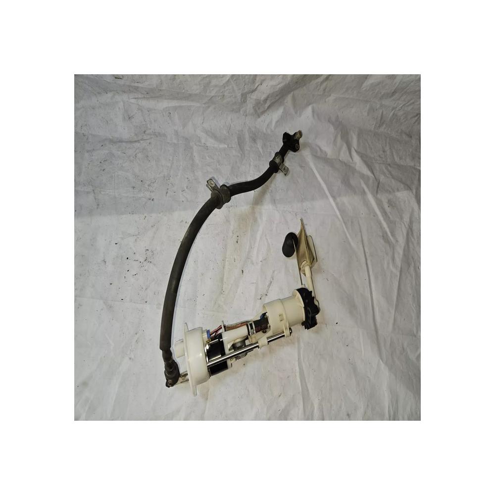 POMPE A ESSENCE - HONDA FES S-WING SWING ABS 125 (2007 - 2015)