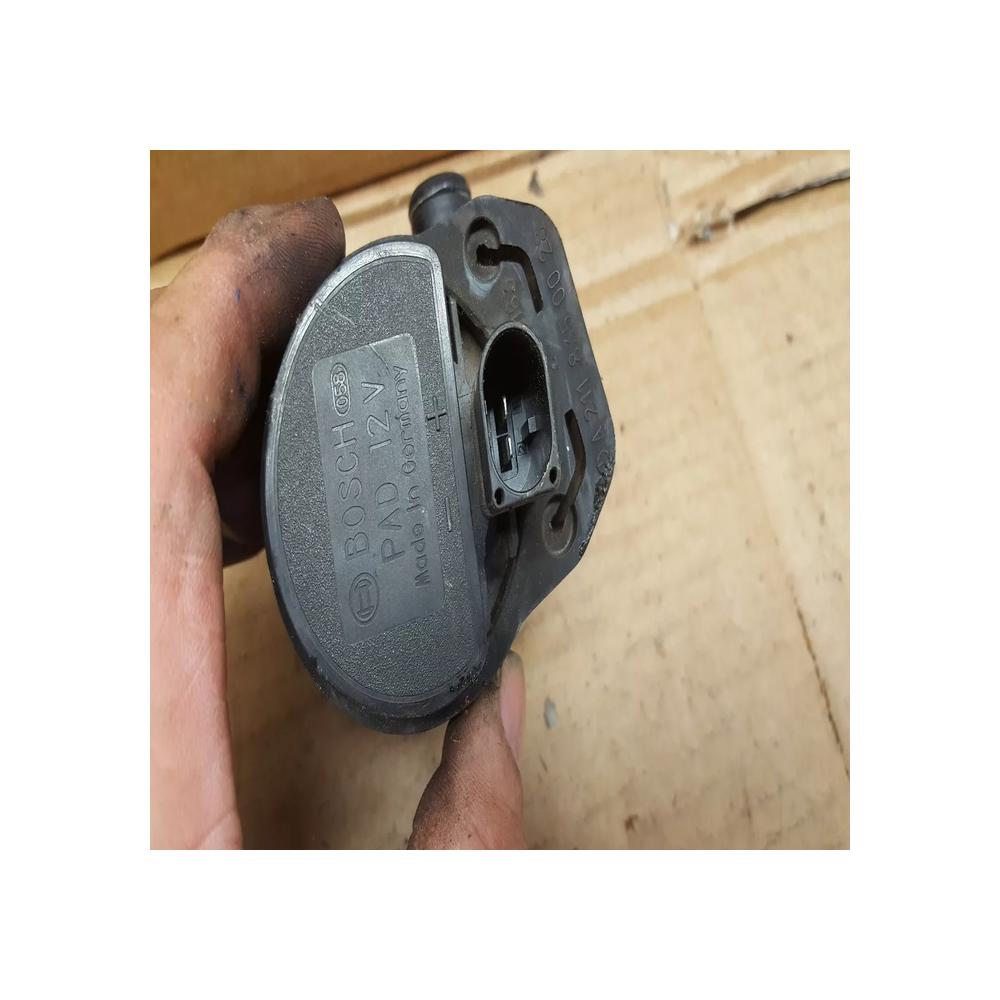 Pompe circulation d'eau mercedes cdi w211 w251 w164 ml 420 w169 a180 a2118350028