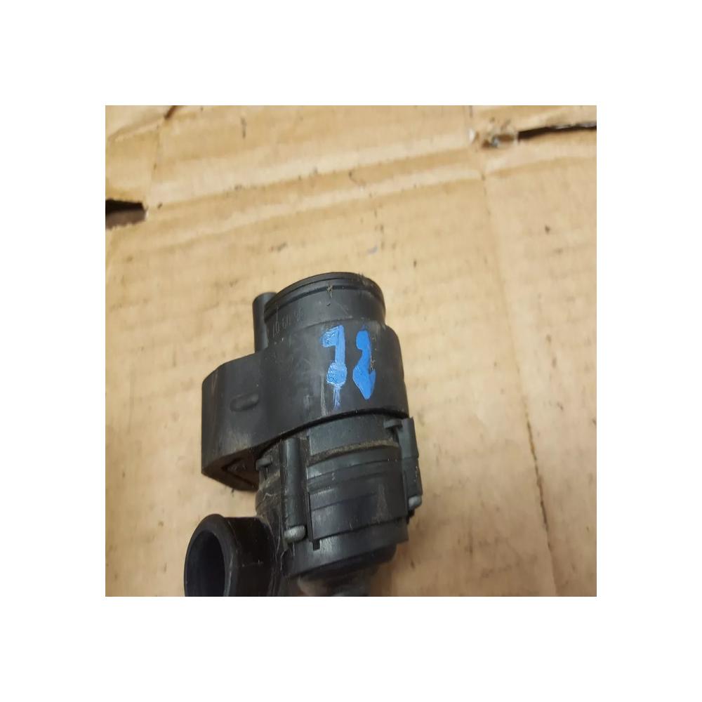 Pompe circulation d'eau mercedes cdi w211 w251 w164 ml 420 w169 a180 a2118350028