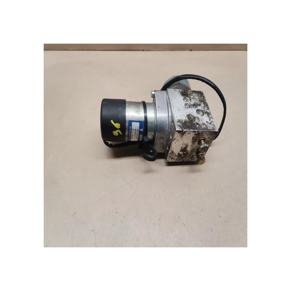 pompe hydraulique coffre Mercedes C215 CL500 ref A2158000148 hb70186-002