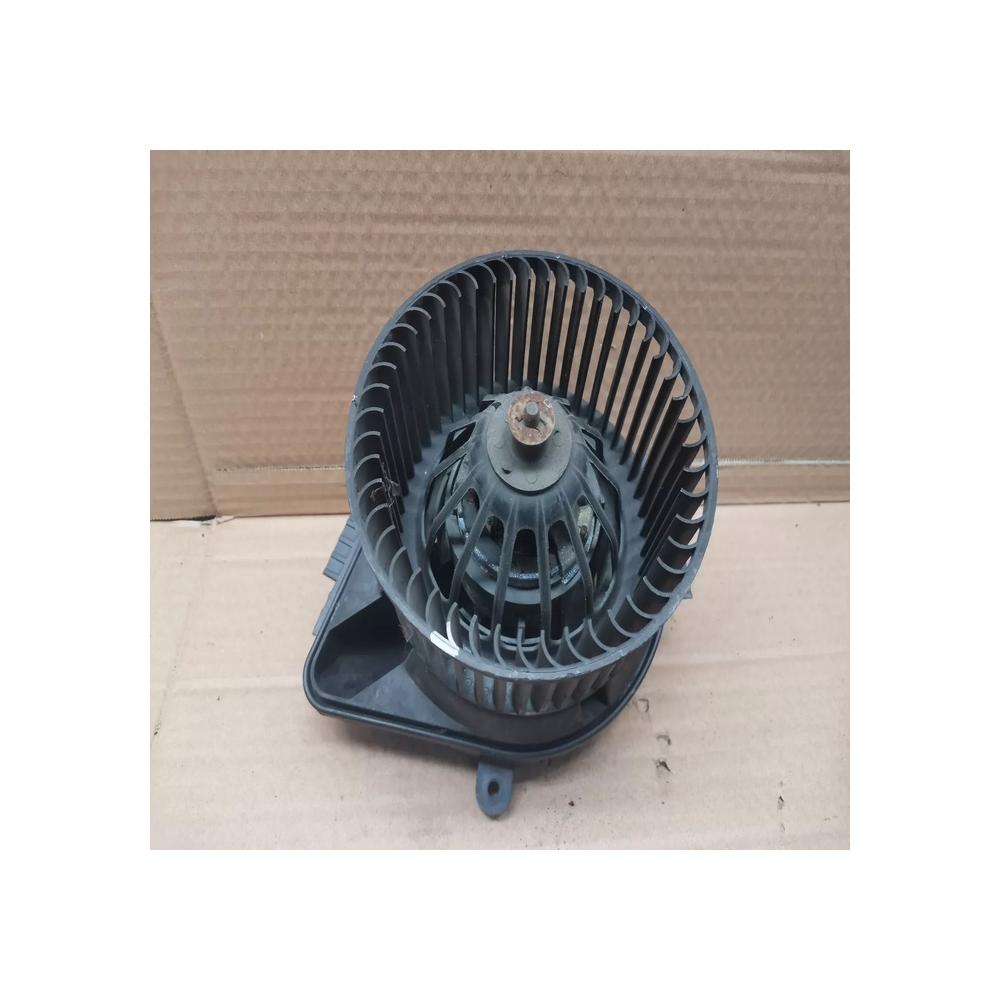 PULSEUR BRASSEUR D AIR VENTILATEUR CHAUFFAGE RENAULT LAGUNA 1 REF 841915A