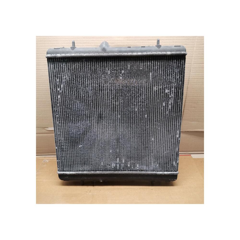 Radiateur eau -  Peugeot 407 307 C4 1.6 HDI REF 9645586780