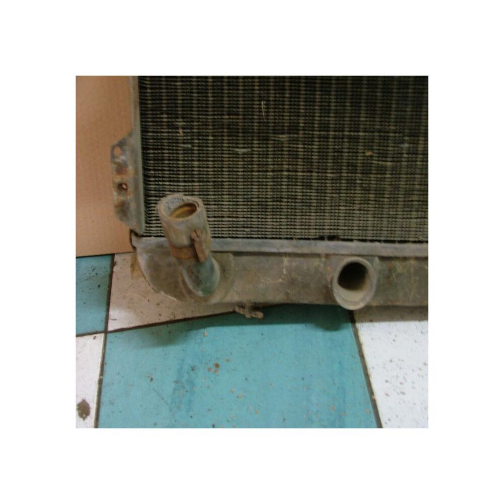 RADIATEUR VOITURE ANCIENNE COVENTRY RADIATOR A RESTAURER OU POUR DECO