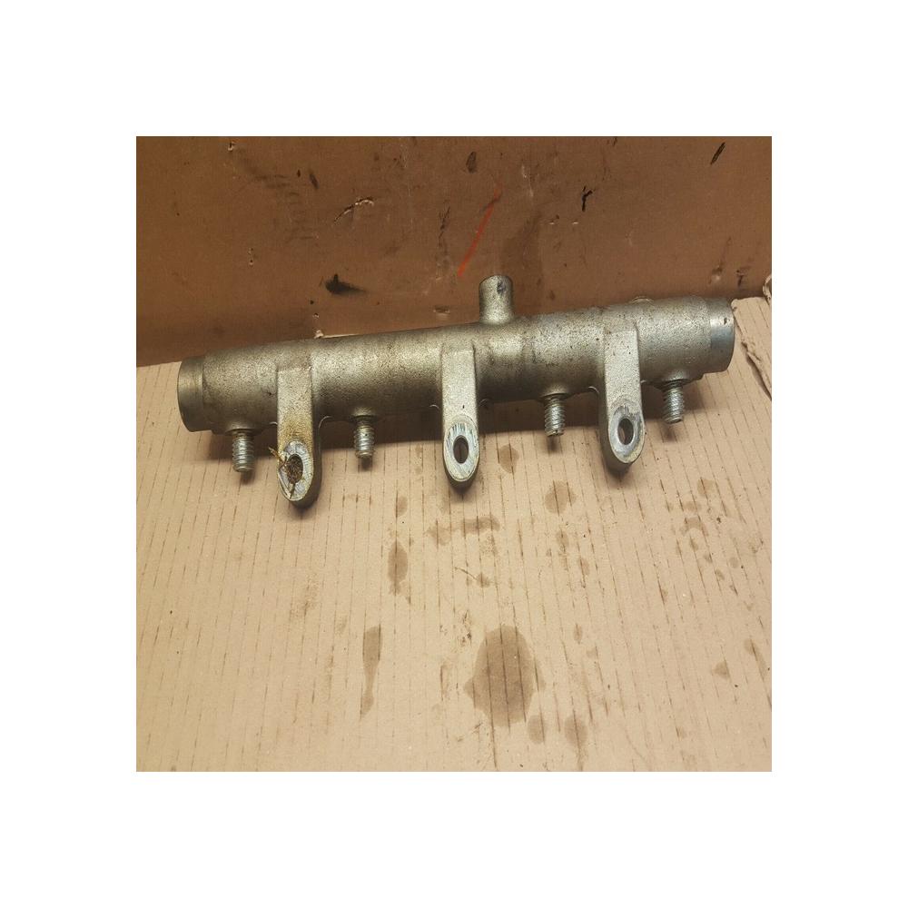 Rampe d'injection Common Rail Citroen xsara picasso Peugeot 306 406 206 2.0 HDi