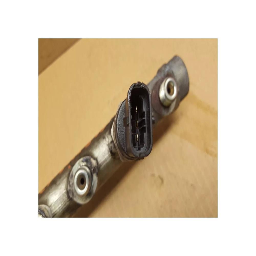 RAMPE  INJECTION RENAULT GRAND SCENIC 2 MEGANE II LAGUNA 2 TRAFIC II 1.9 DCI